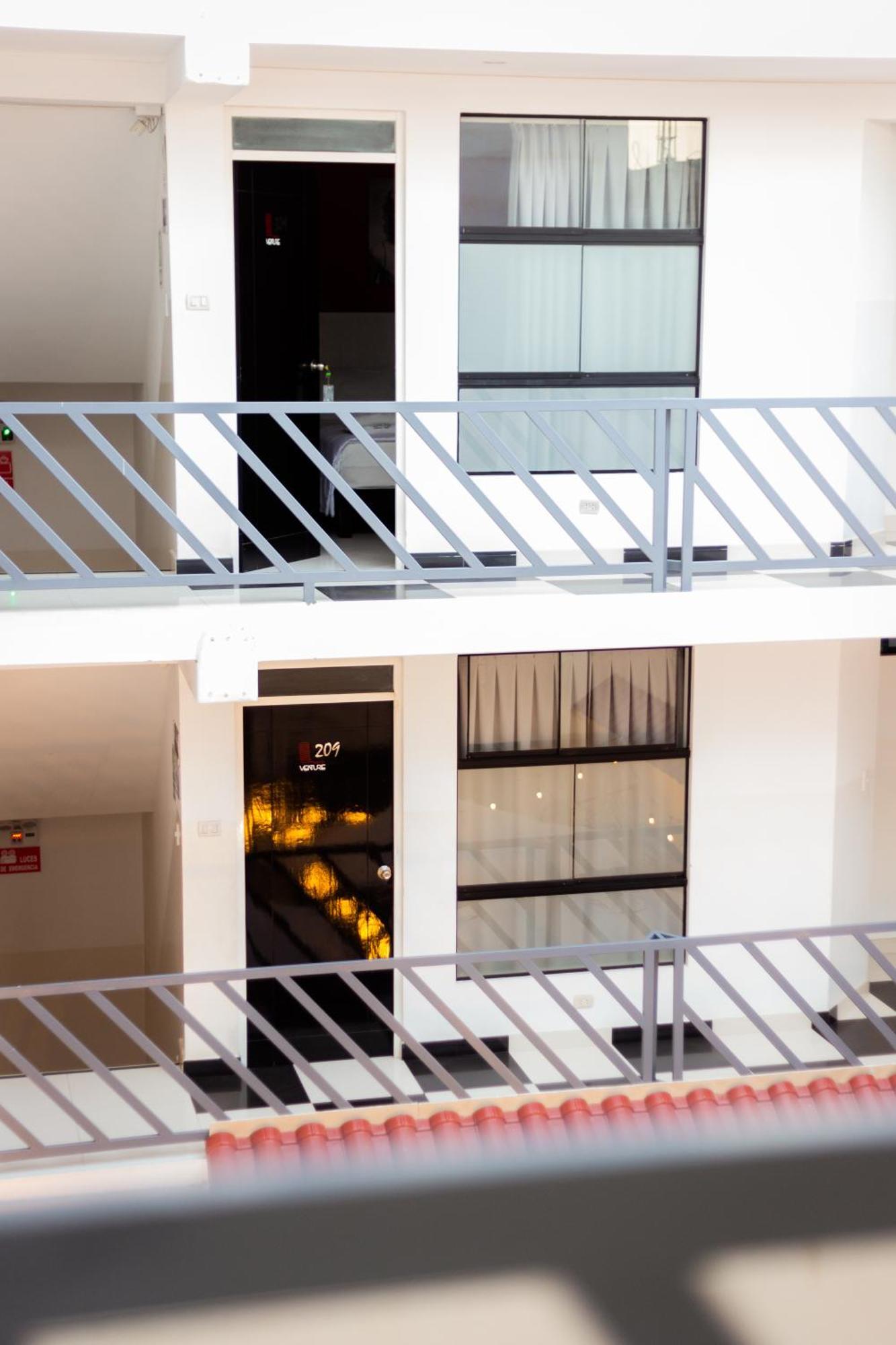 Hotel Venture Chincha Alta Exterior photo